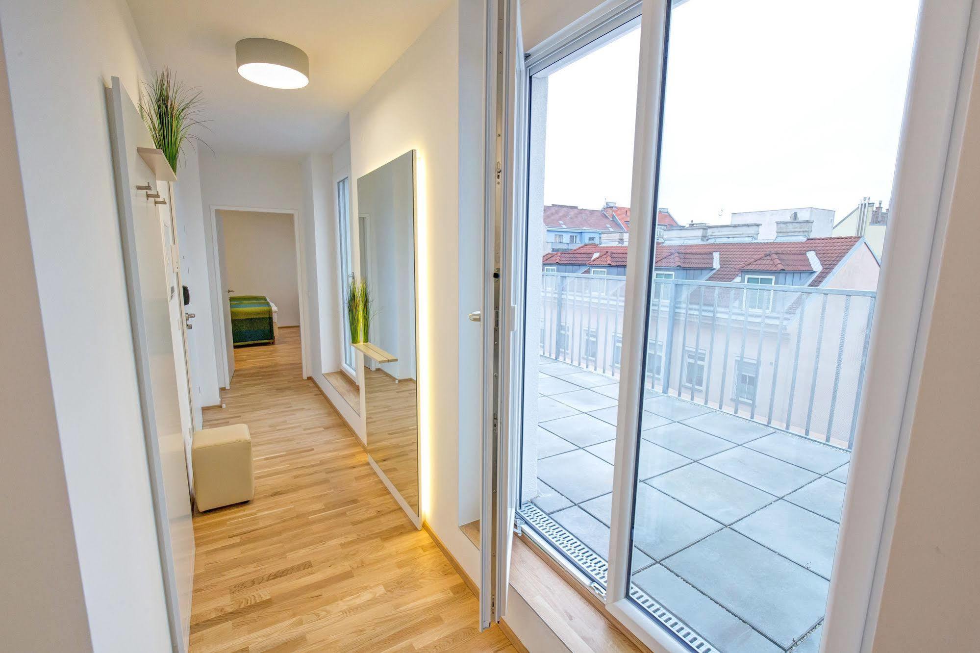 Smart Apart Living - Wien Hauptbahnhof - Self Check-In Bagian luar foto